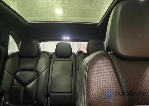 2016 Porsche Cayenne z USA, uszkodzony, nr VIN WP1AA2A24GKA10881